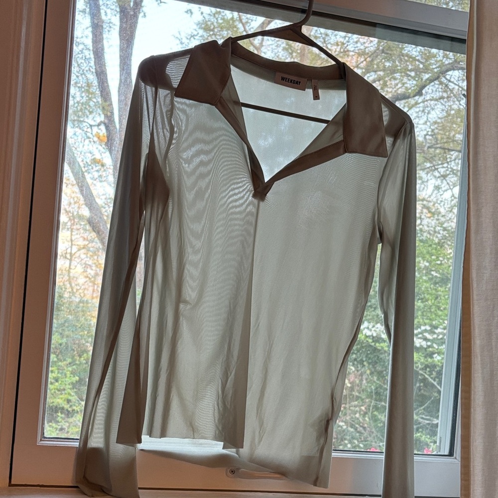 Weekday Sheer Stretchy grey Long Sleeve collared Top Sz S/M